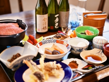 *【夕食】湯上がりの身体にやさしく染み渡る、手作りの夕食。