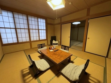 *【客室】＜和室12～16畳トイレ付＞開放感のある和室で、のびのびとお過ごしいただけます。